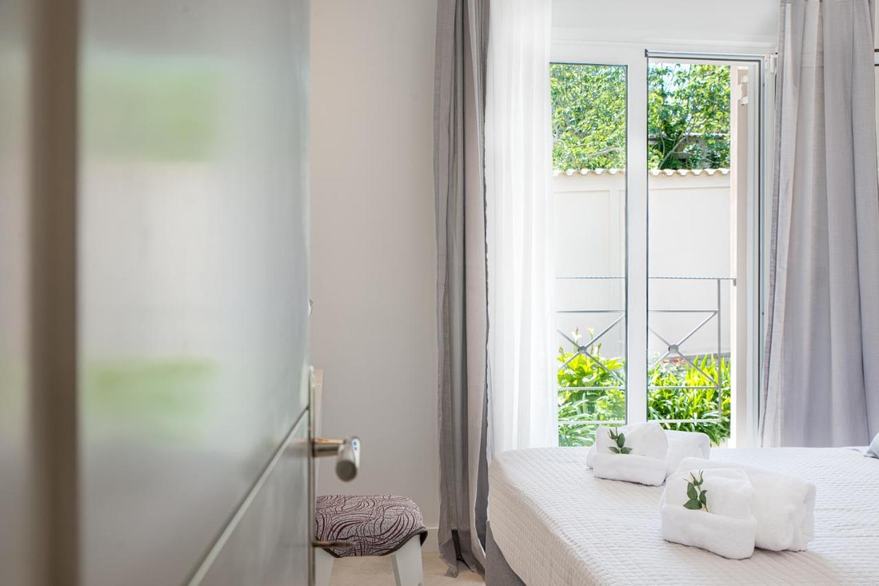 Dimi Brou'S Apartments By Corfuescapes Gouvia Bagian luar foto